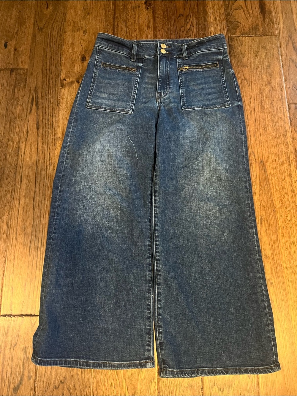 Kut from the Kloth Wide Leg Cropped Jeans in Denim Blue
